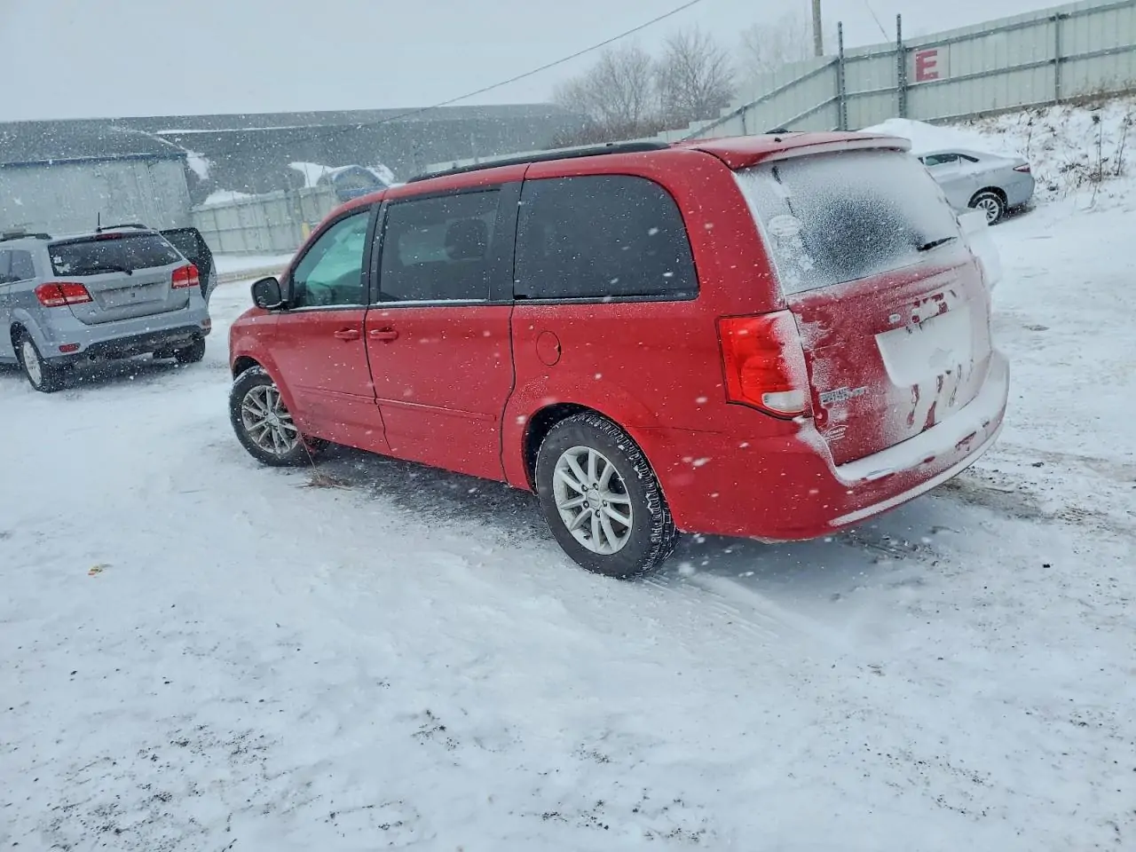 Автомобіль DODGE GRAND CARAVAN SXT 2016 | GrandCar Автомобіль DODGE GRAND CARAVAN SXT 2016 | GrandCar
