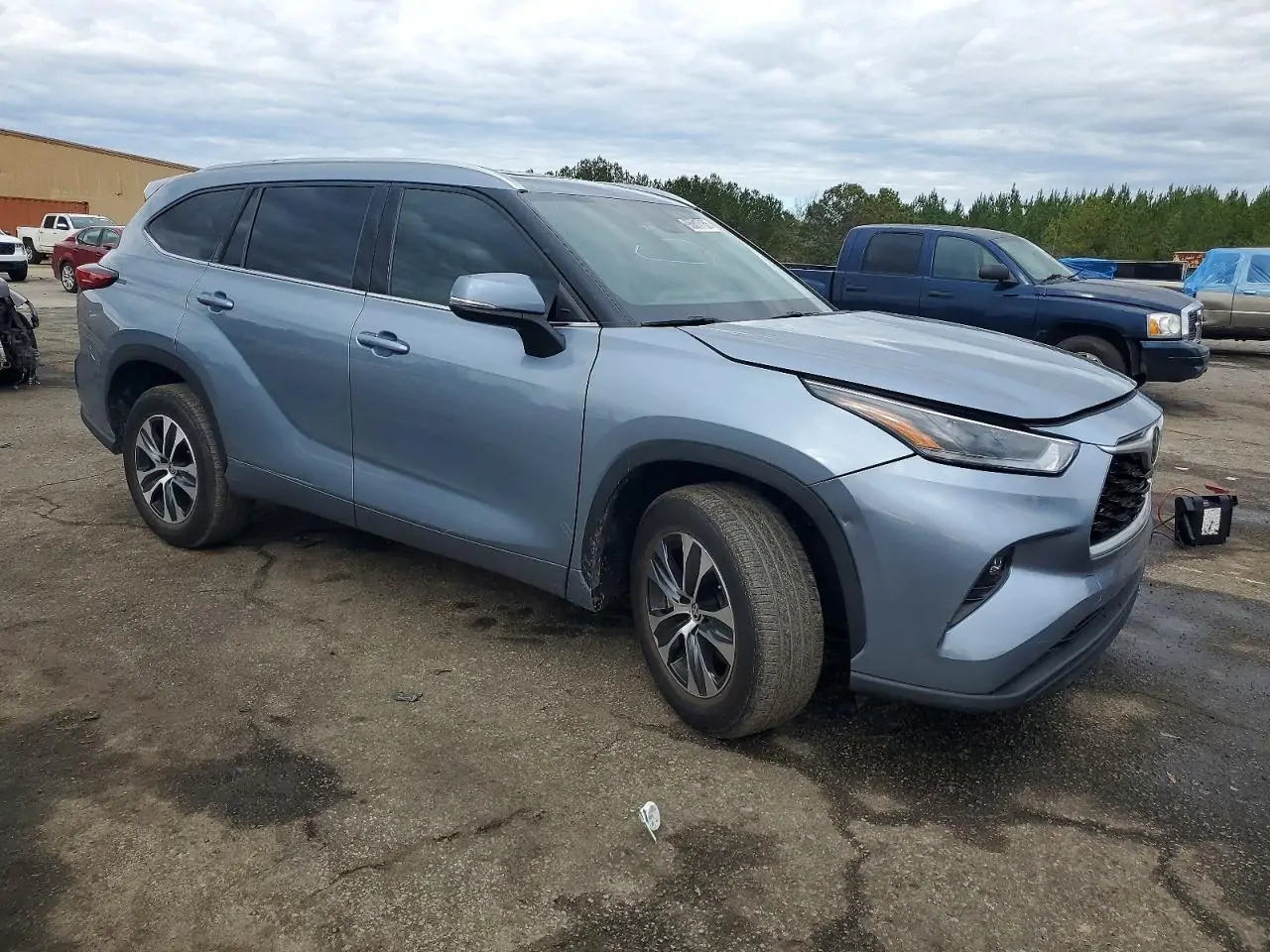 Автомобиль TOYOTA HIGHLANDER XLE 2021 | GrandCar Автомобиль TOYOTA HIGHLANDER XLE 2021 | GrandCar