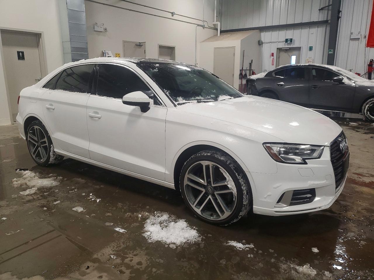 Автомобіль AUDI A3 PROGRESSIV 2017 | GrandCar Автомобіль AUDI A3 PROGRESSIV 2017 | GrandCar