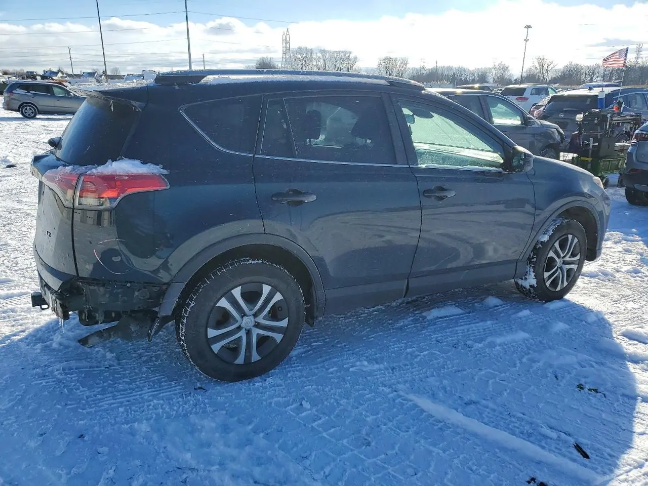 Автомобіль TOYOTA RAV4 LE 2018 | GrandCar Автомобіль TOYOTA RAV4 LE 2018 | GrandCar
