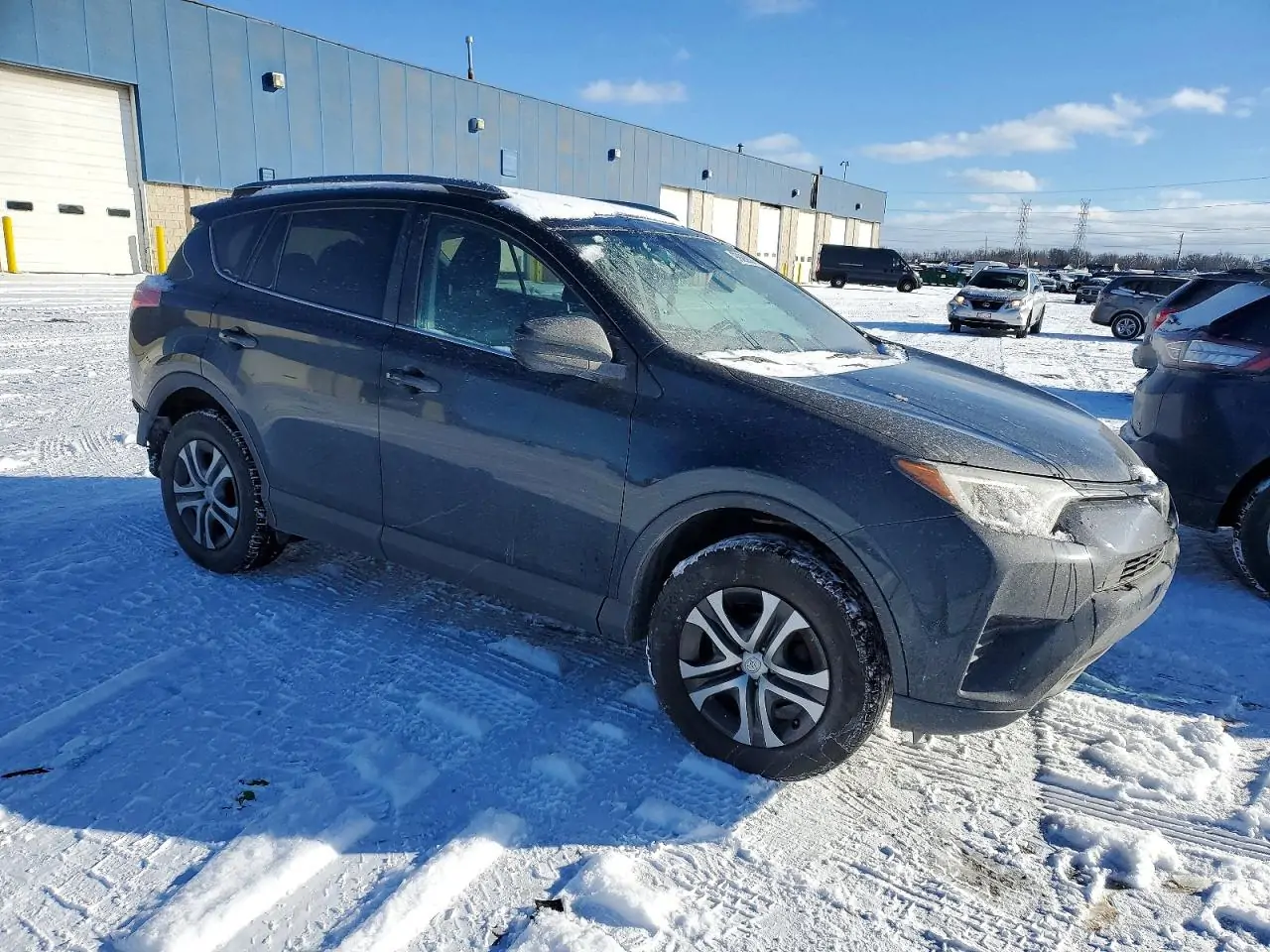 Автомобіль TOYOTA RAV4 LE 2018 | GrandCar Автомобіль TOYOTA RAV4 LE 2018 | GrandCar