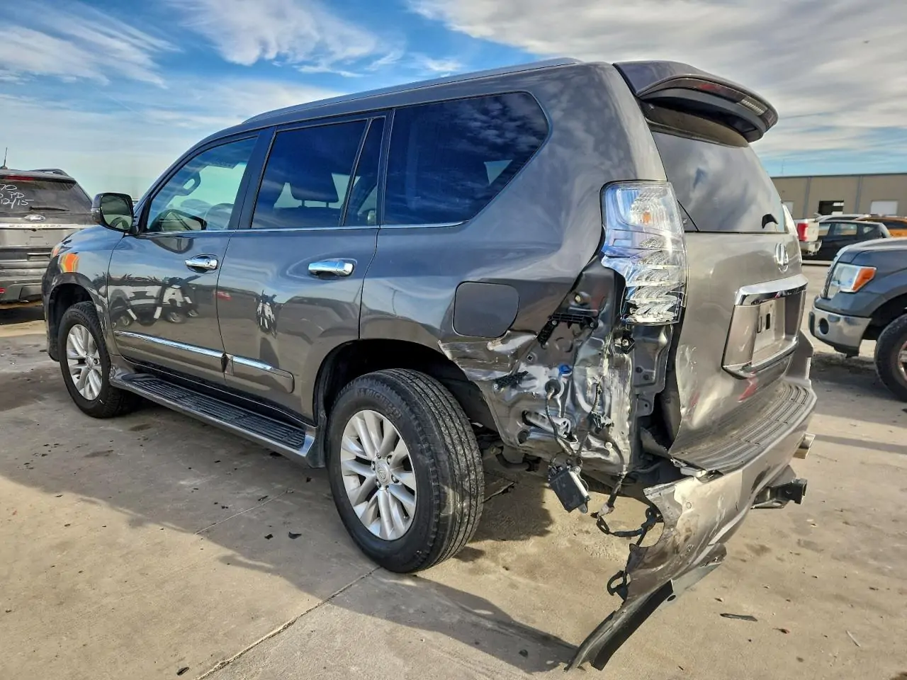 Автомобіль LEXUS GX 460 2014 | GrandCar Автомобіль LEXUS GX 460 2014 | GrandCar
