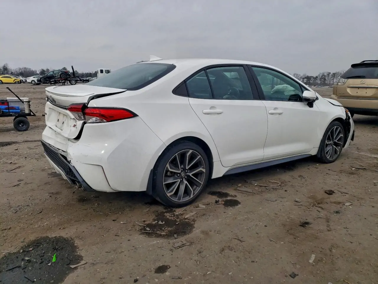 Автомобиль TOYOTA COROLLA SE 2021 | GrandCar Автомобиль TOYOTA COROLLA SE 2021 | GrandCar