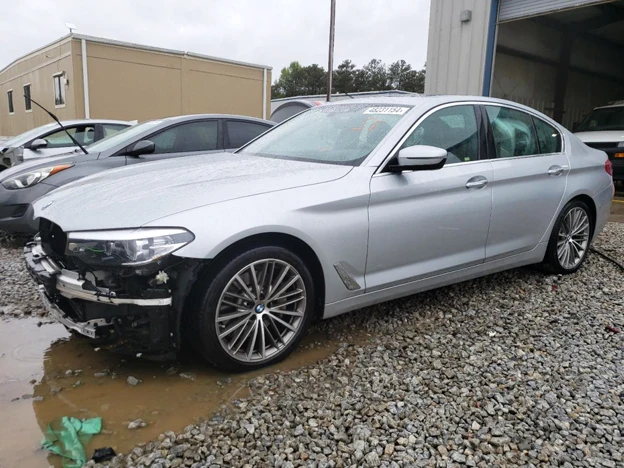 Драйв без стереотипів: як Grand Car допомогли доставити BMW для блогера Лесика за 74 дні