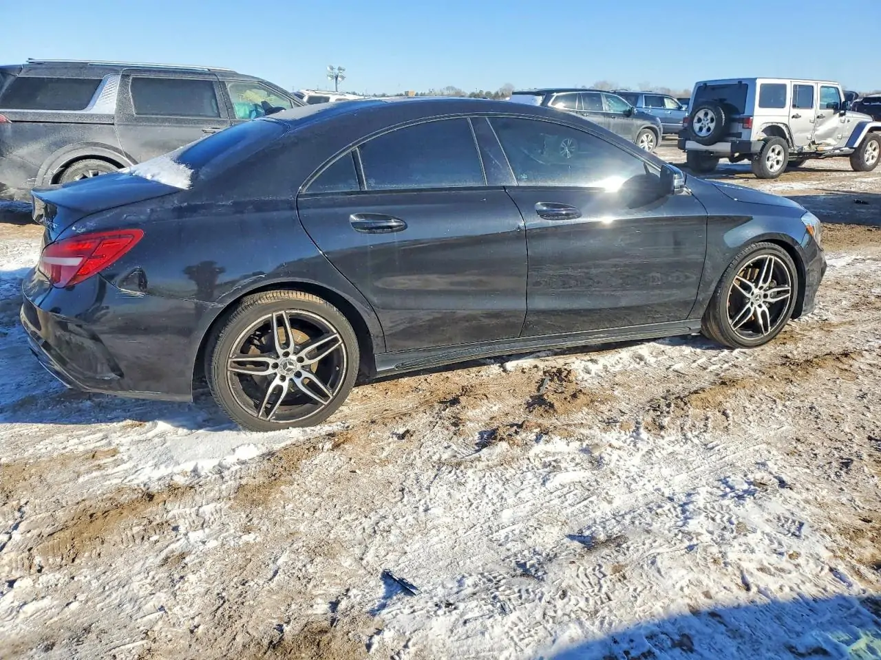 Автомобіль MERCEDES-BENZ CLA 250 4MATIC 2019 | GrandCar Автомобіль MERCEDES-BENZ CLA 250 4MATIC 2019 | GrandCar