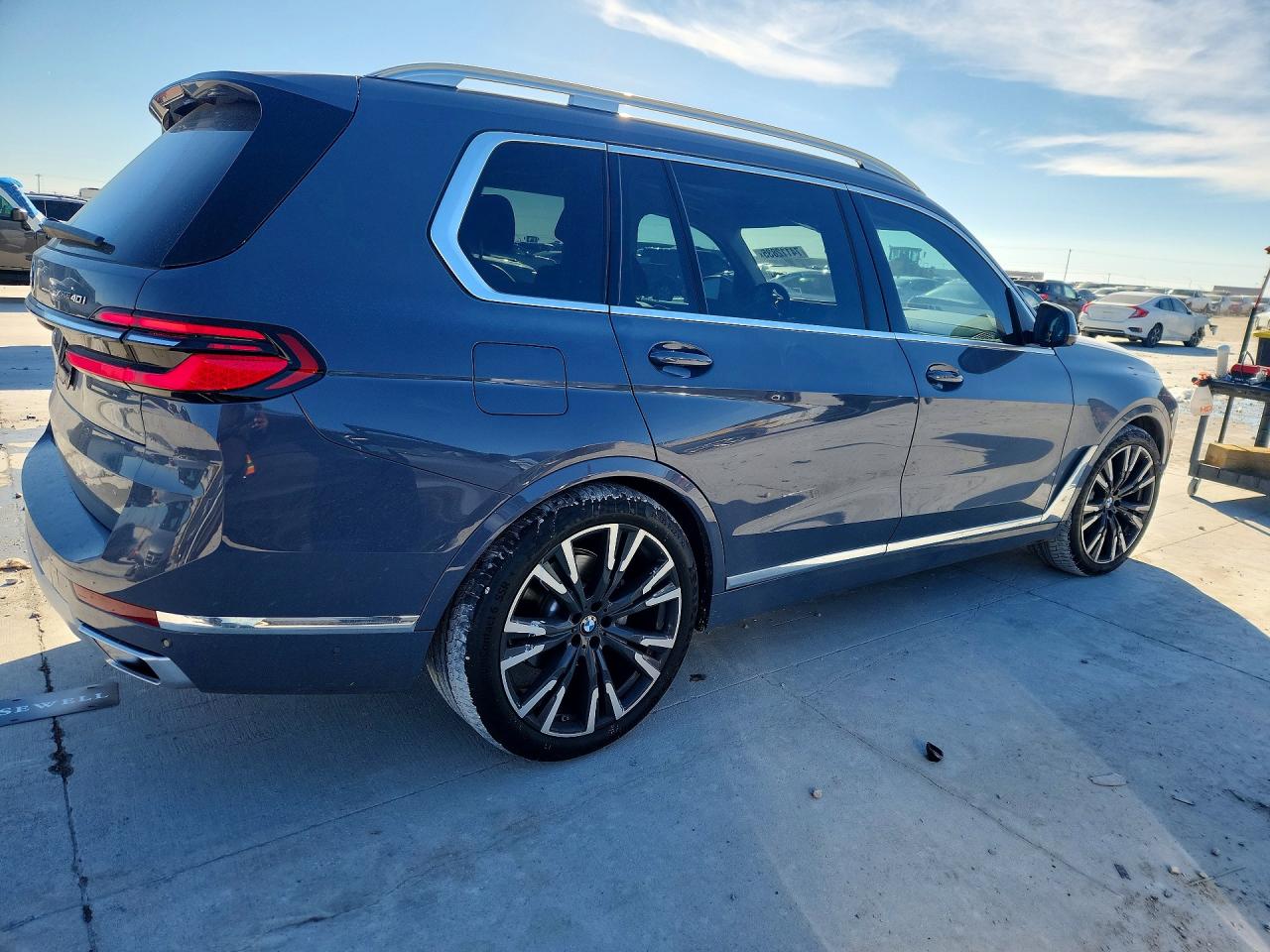 Автомобиль BMW X7 XDRIVE40I 2025 | GrandCar Автомобиль BMW X7 XDRIVE40I 2025 | GrandCar