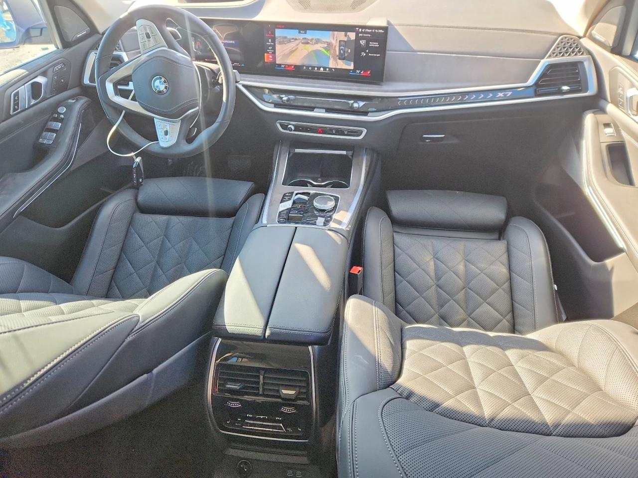 Автомобиль BMW X7 XDRIVE40I 2025 | GrandCar Автомобиль BMW X7 XDRIVE40I 2025 | GrandCar