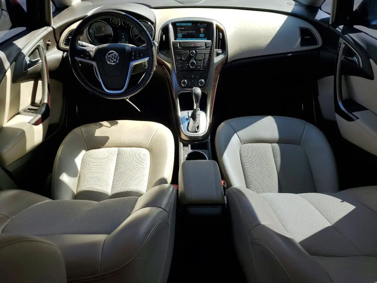 Автомобиль BUICK VERANO 2016 | GrandCar Автомобиль BUICK VERANO 2016 | GrandCar