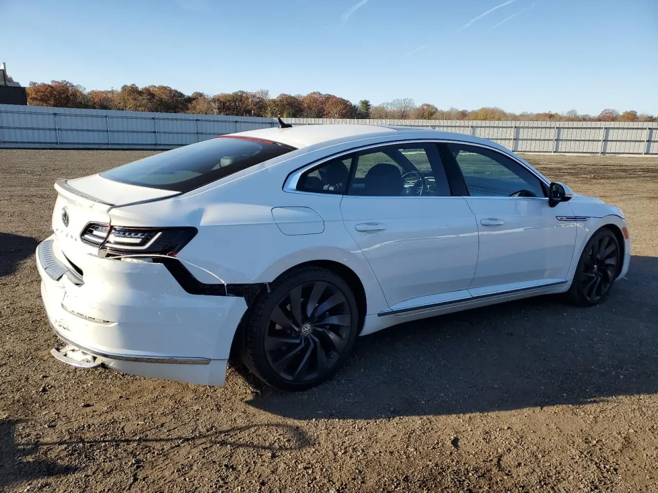 Автомобиль VOLKSWAGEN ARTEON SEL 2019 | GrandCar Автомобиль VOLKSWAGEN ARTEON SEL 2019 | GrandCar