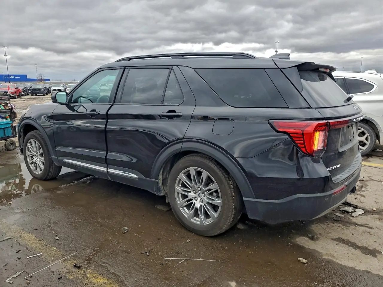 Автомобіль FORD EXPLORER ACTIVE 2025 | GrandCar Автомобіль FORD EXPLORER ACTIVE 2025 | GrandCar