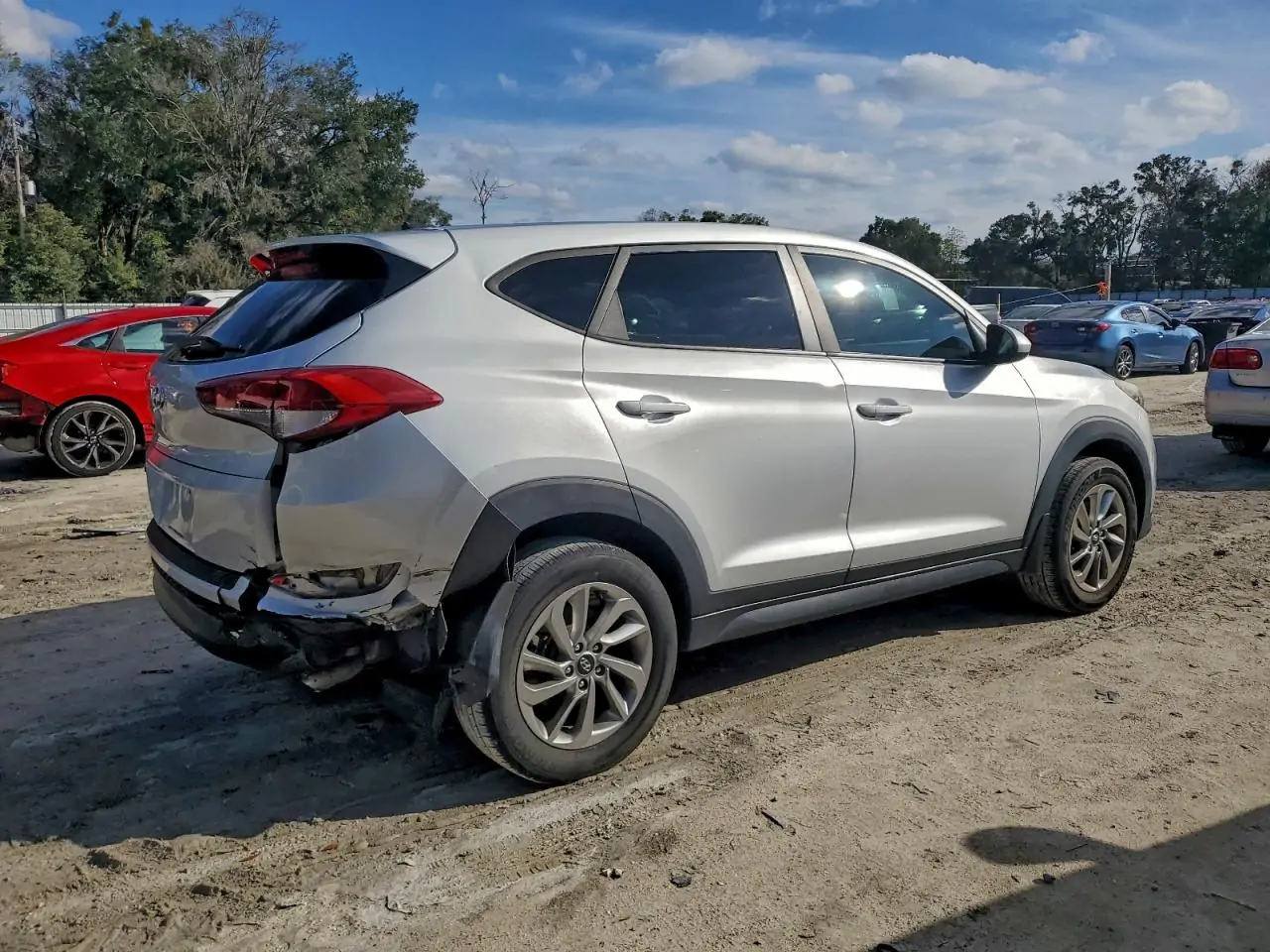 Автомобіль HYUNDAI TUCSON SE 2016 | GrandCar Автомобіль HYUNDAI TUCSON SE 2016 | GrandCar