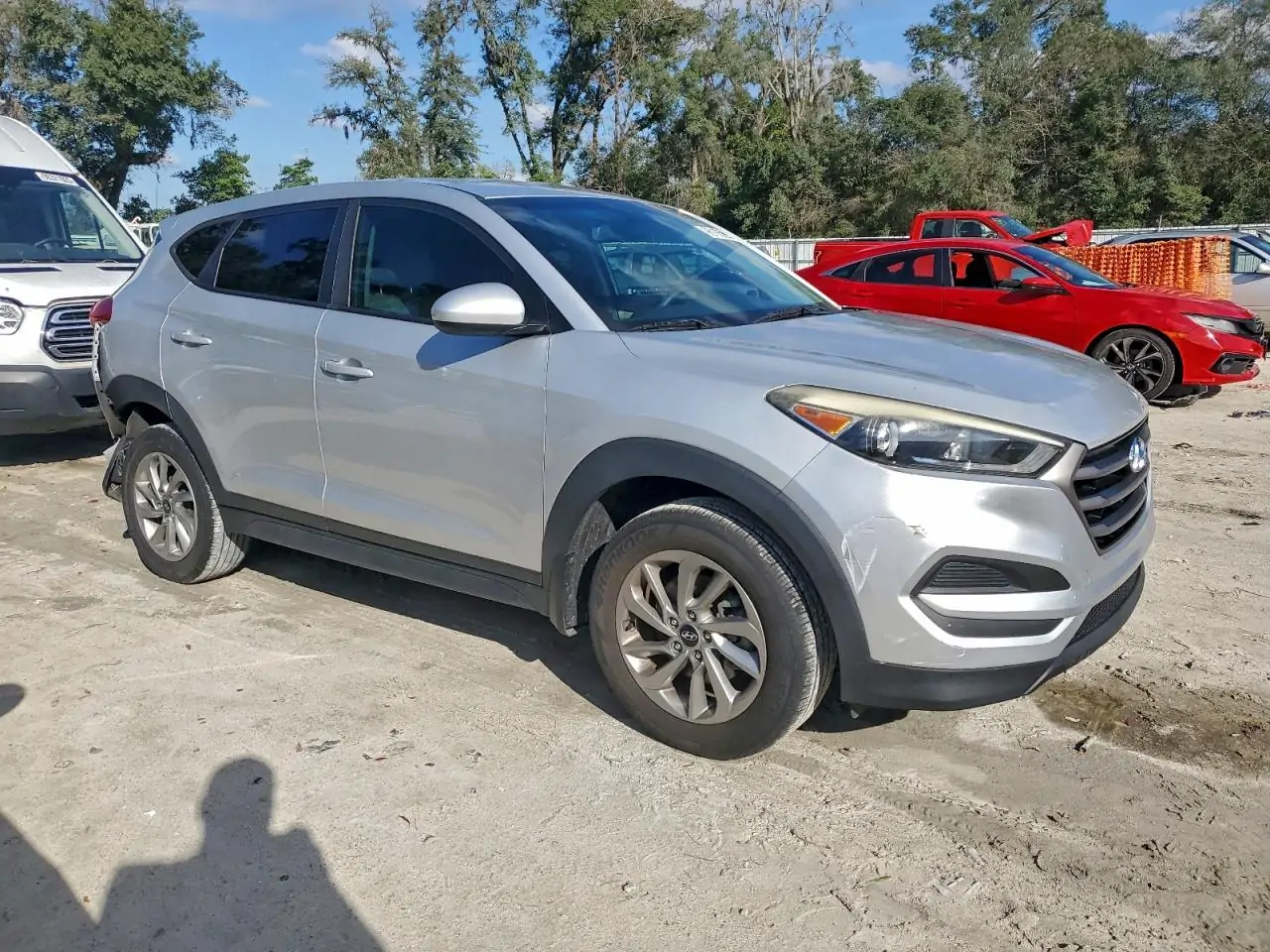Автомобіль HYUNDAI TUCSON SE 2016 | GrandCar Автомобіль HYUNDAI TUCSON SE 2016 | GrandCar