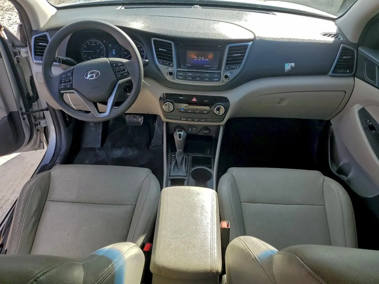 Автомобіль HYUNDAI TUCSON SE 2016 | GrandCar Автомобіль HYUNDAI TUCSON SE 2016 | GrandCar