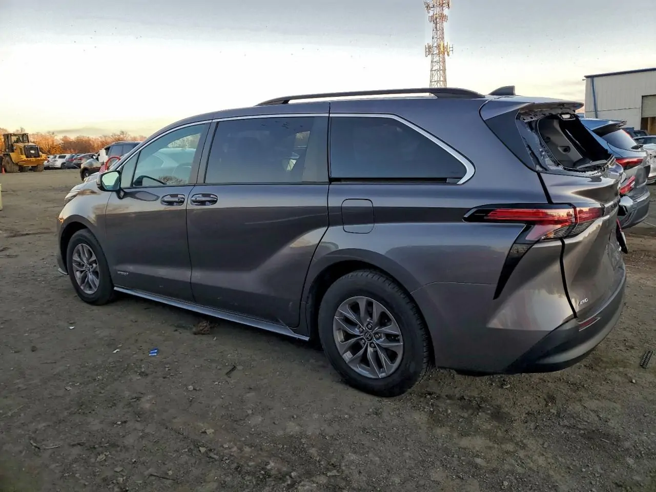 Автомобіль TOYOTA SIENNA LE 2021 | GrandCar Автомобіль TOYOTA SIENNA LE 2021 | GrandCar