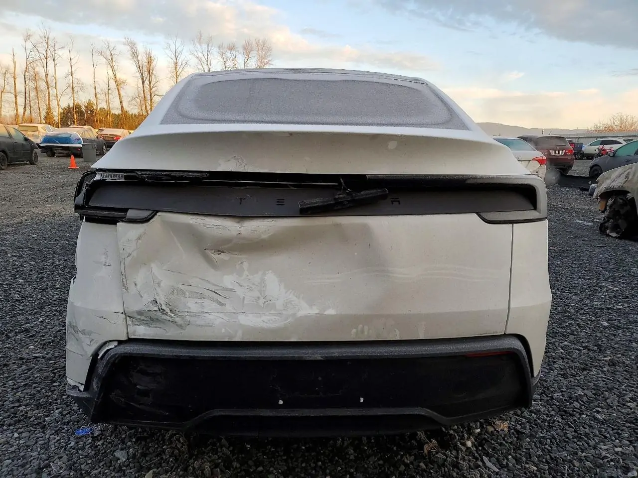 Купить автомобиль TESLA MODEL Y 2026 из США. Цена - 22000$. Пробег