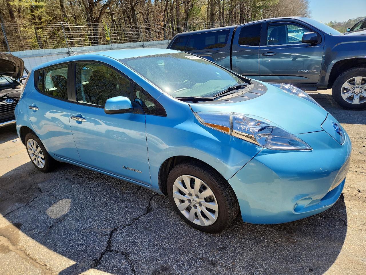 Автомобіль NISSAN LEAF S 2015 | GrandCar Автомобіль NISSAN LEAF S 2015 | GrandCar