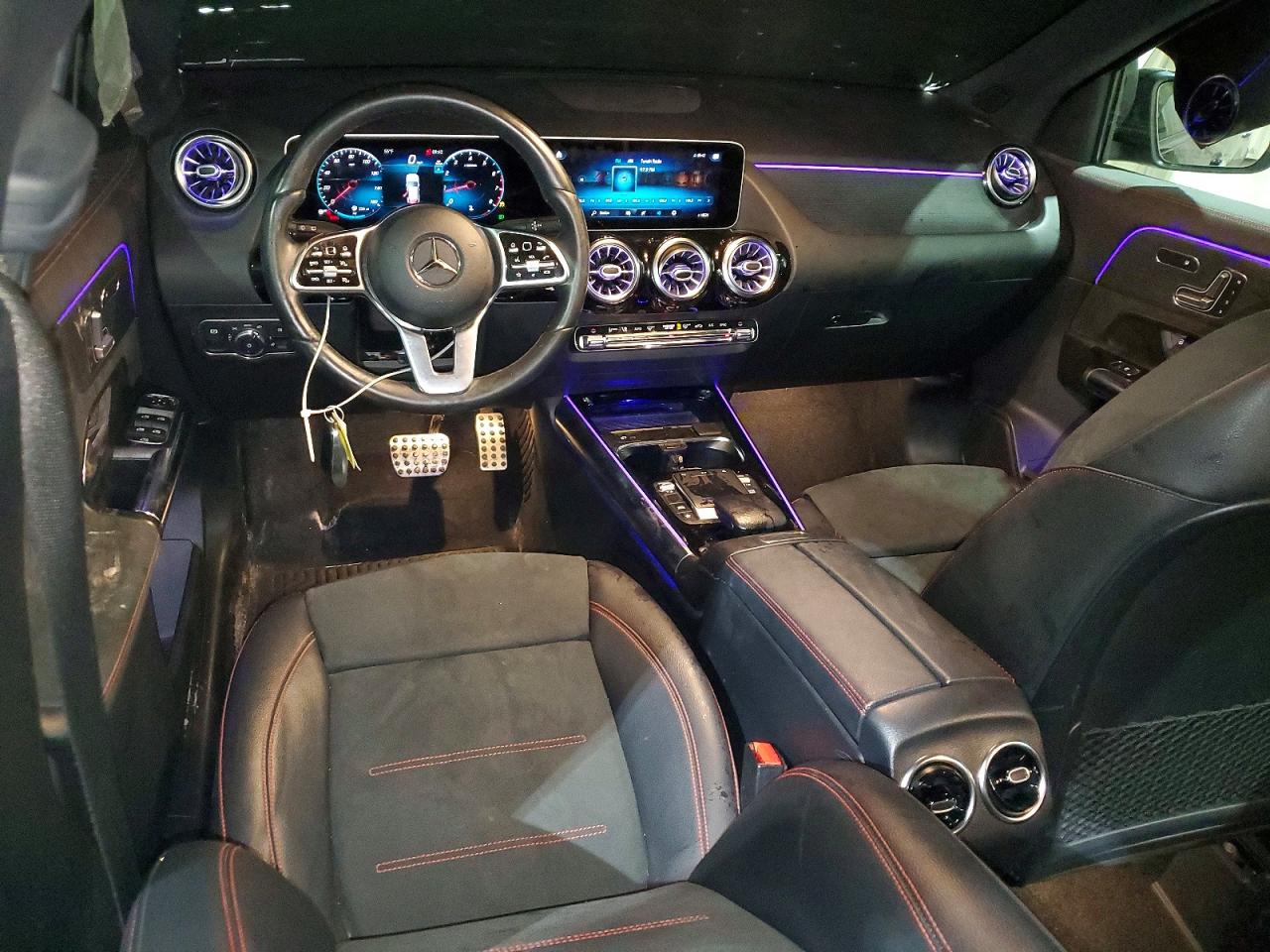 Автомобіль MERCEDES-BENZ GLA 250 4MATIC 2021 | GrandCar Автомобіль MERCEDES-BENZ GLA 250 4MATIC 2021 | GrandCar