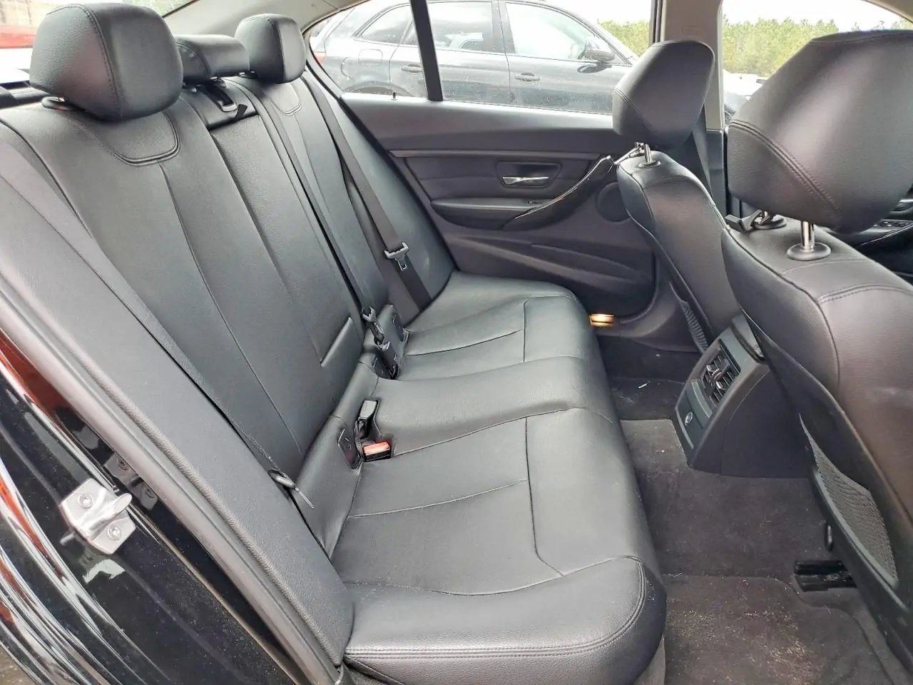 Автомобіль BMW 328 I 2015 | GrandCar Автомобіль BMW 328 I 2015 | GrandCar