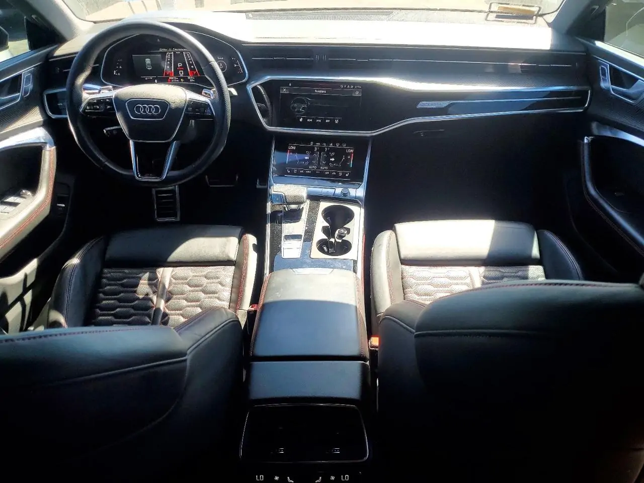 Автомобіль AUDI RS7 2021 | GrandCar Автомобіль AUDI RS7 2021 | GrandCar