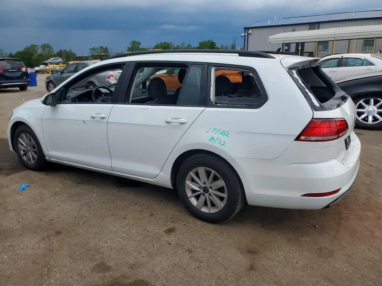 Автомобіль VOLKSWAGEN GOLF SPORTWAGEN S 2019 | GrandCar Автомобіль VOLKSWAGEN GOLF SPORTWAGEN S 2019 | GrandCar