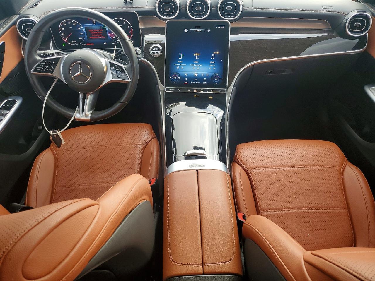 Автомобіль MERCEDES-BENZ GLC 300 2023 | GrandCar Автомобіль MERCEDES-BENZ GLC 300 2023 | GrandCar