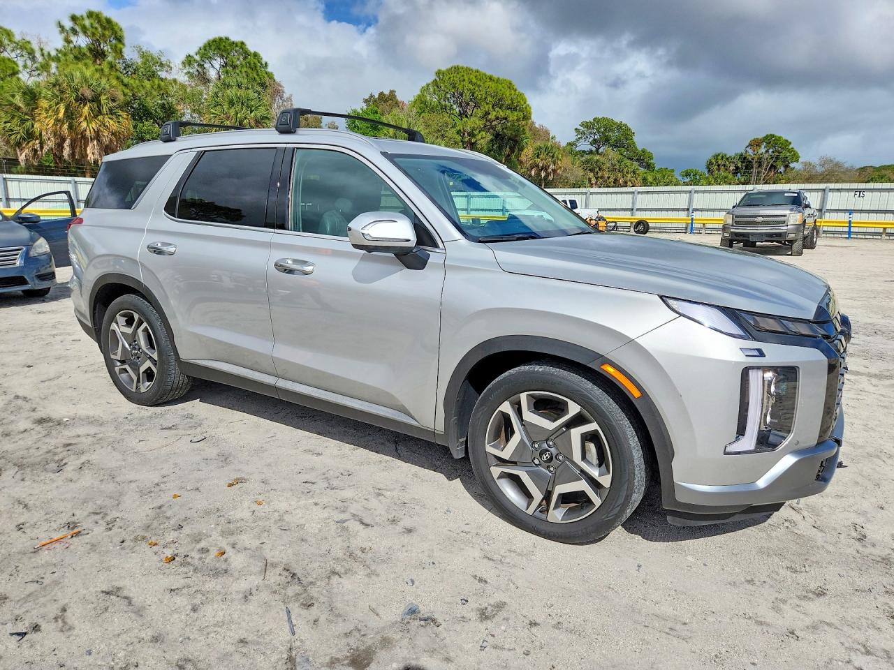 Автомобіль HYUNDAI PALISADE LIMITED 2024 | GrandCar Автомобіль HYUNDAI PALISADE LIMITED 2024 | GrandCar