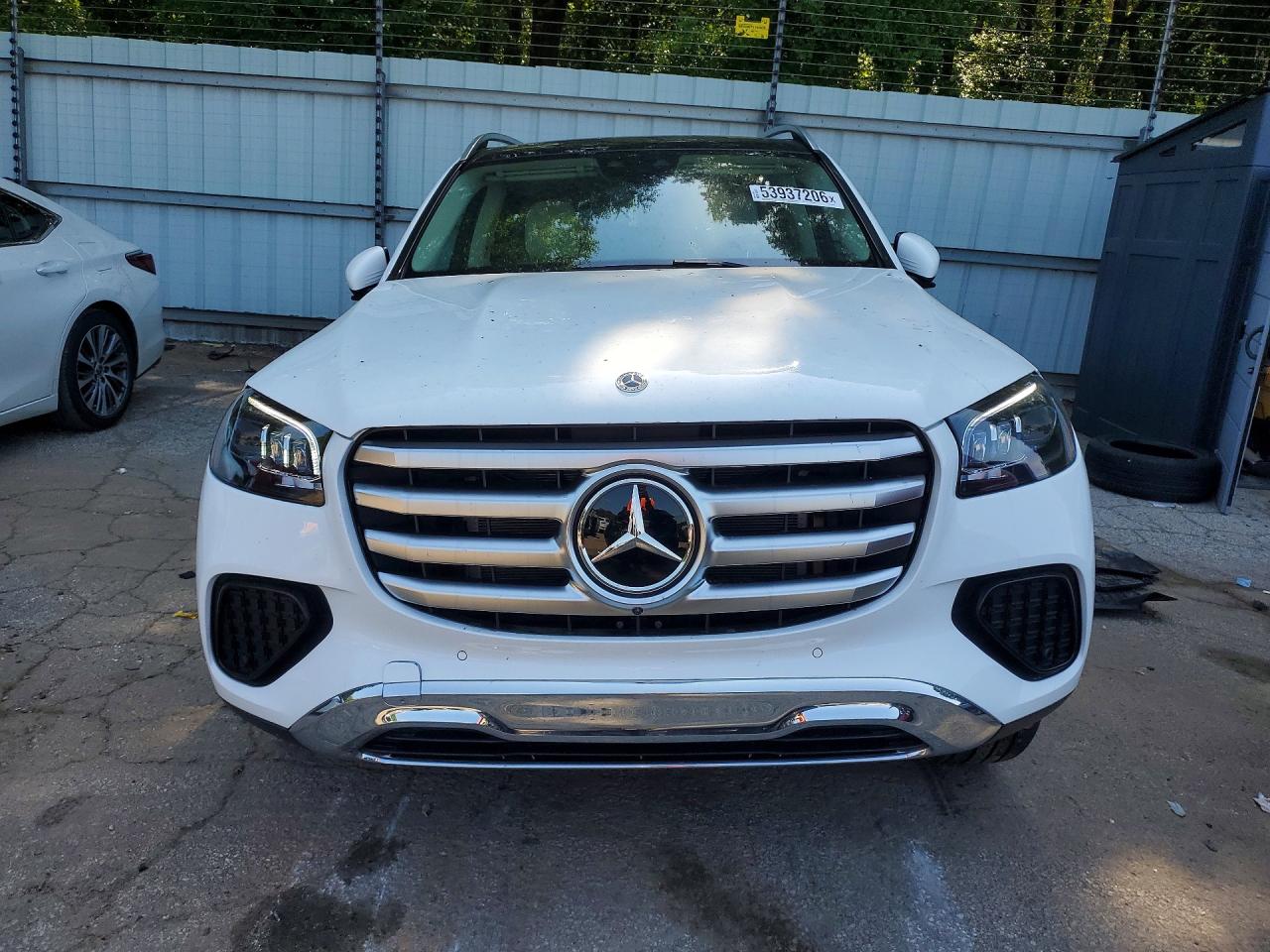 Автомобиль MERCEDES-BENZ GLS 450 4MATIC 2025 | GrandCar Автомобиль MERCEDES-BENZ GLS 450 4MATIC 2025 | GrandCar