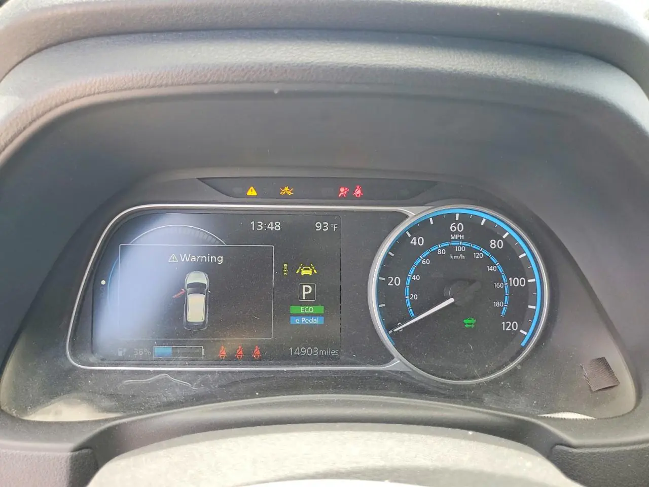 Автомобиль NISSAN LEAF S 2025 | GrandCar Автомобиль NISSAN LEAF S 2025 | GrandCar